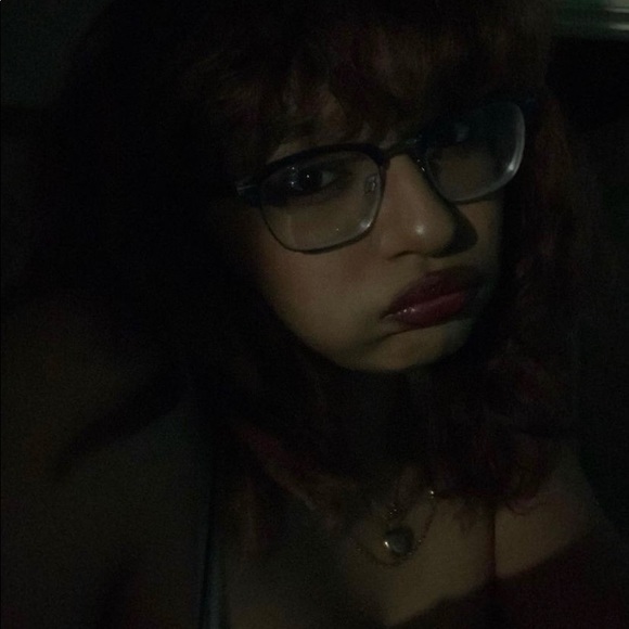 Meet your Posher, Fedra - Picture 1 of 1